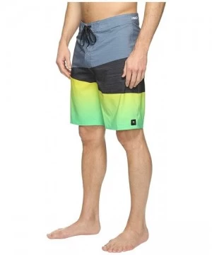 Board Shorts Men's Mirage Wedge Boardshort - Green - CB12N2I78OO